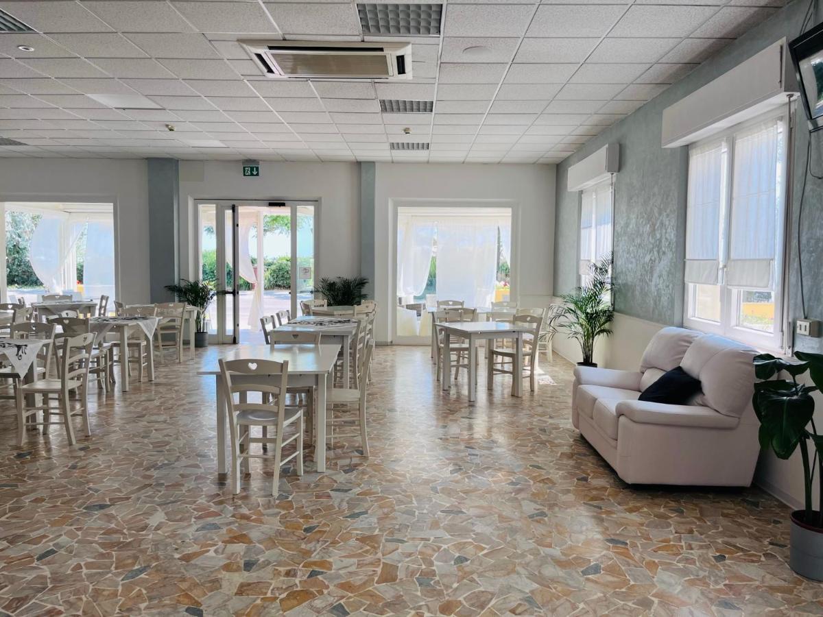 Costazzurra By Interlux 3*