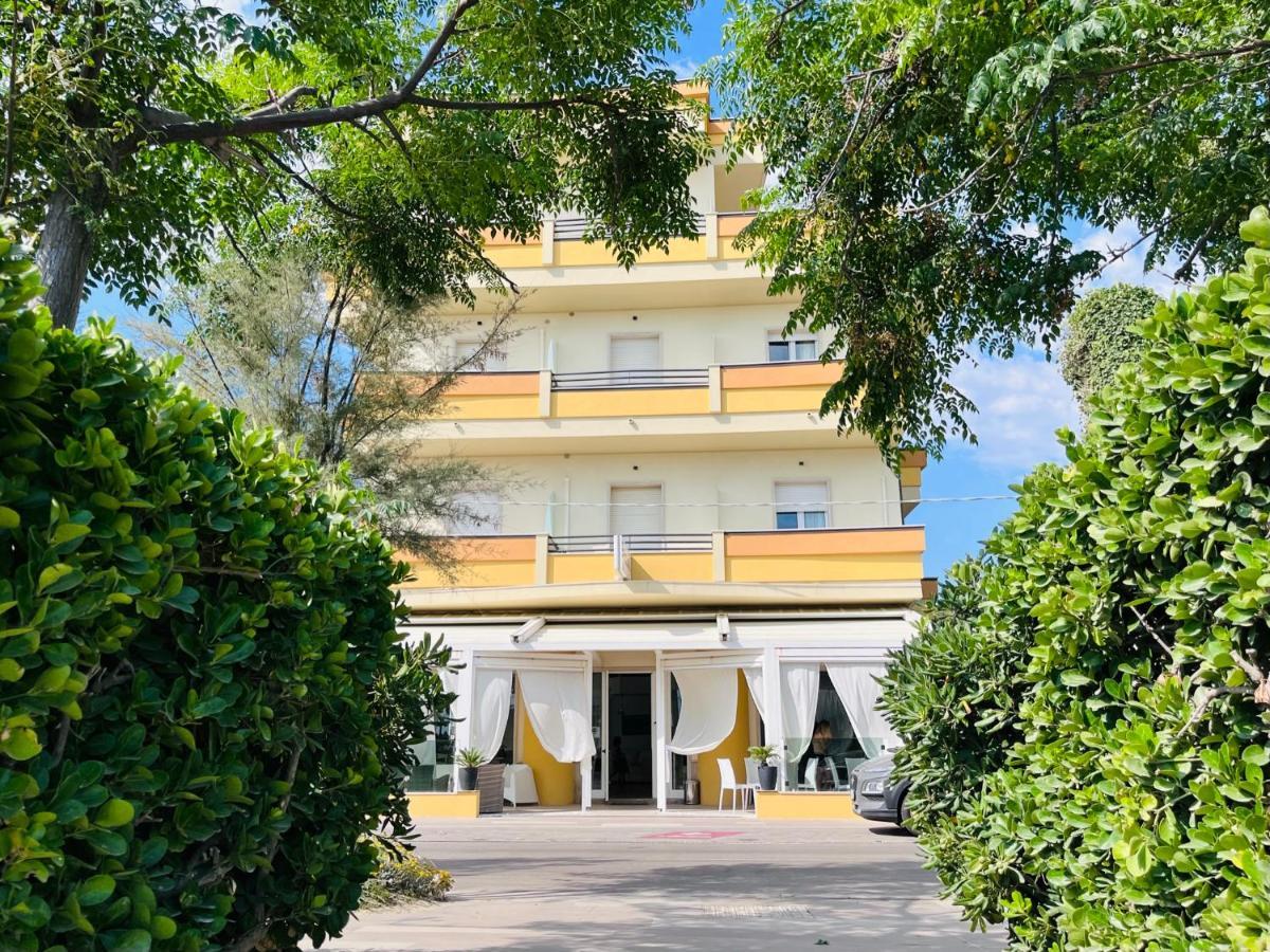 Costazzurra By Interlux Hotel