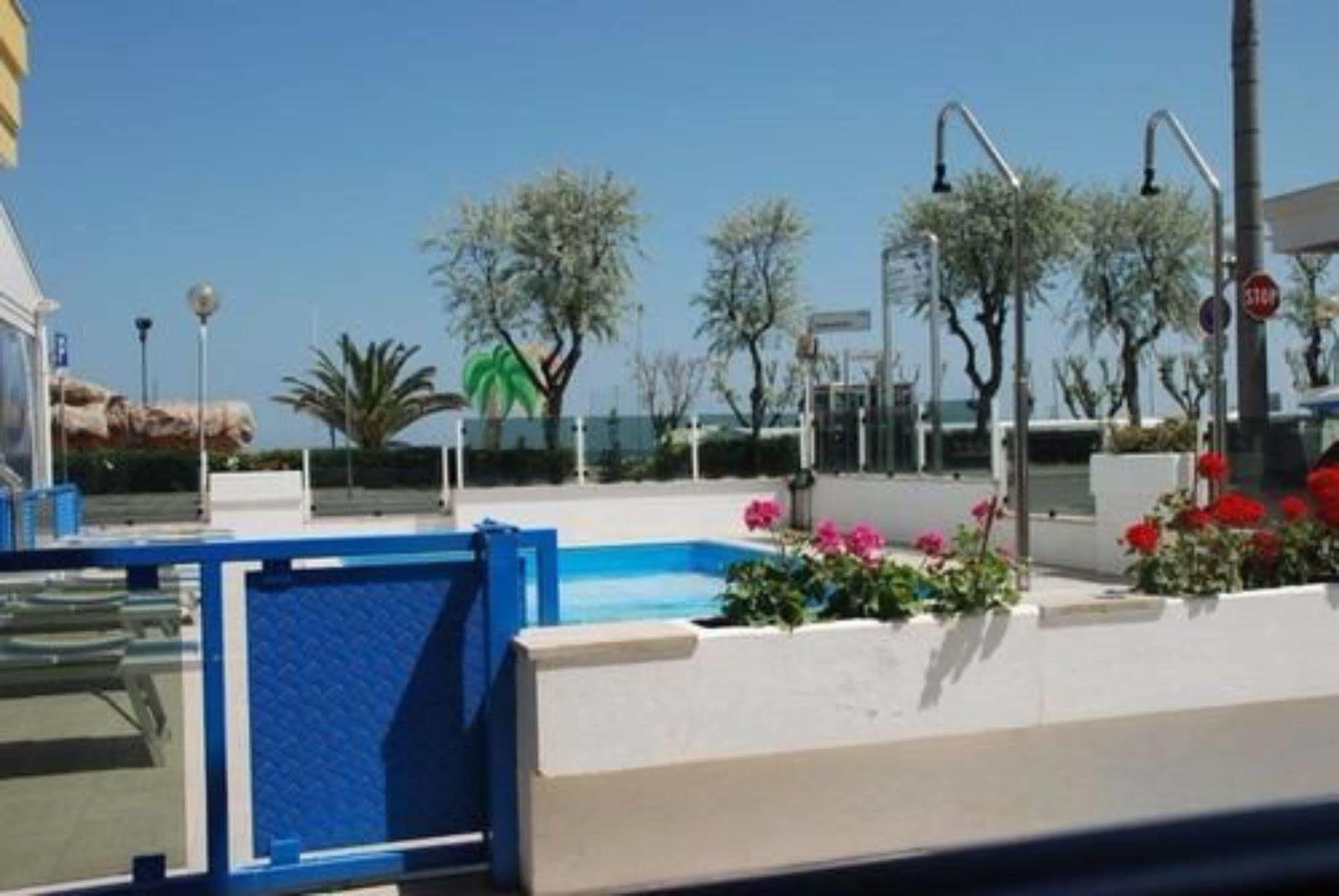 Costazzurra By Interlux Hotel Rimini