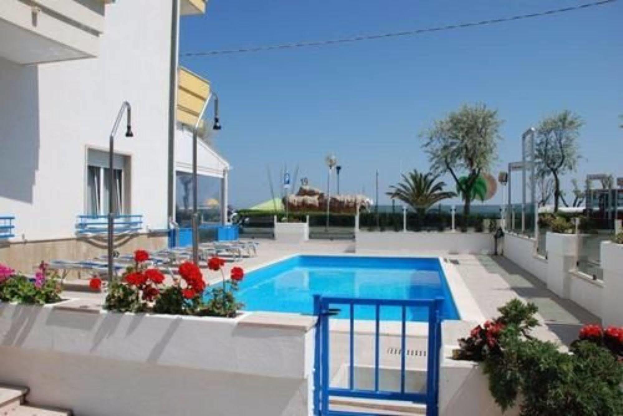 Costazzurra By Interlux Hotel